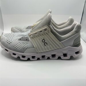 ON CLOUDSWIFT Glacier White Women’s Running Shoes Size 8